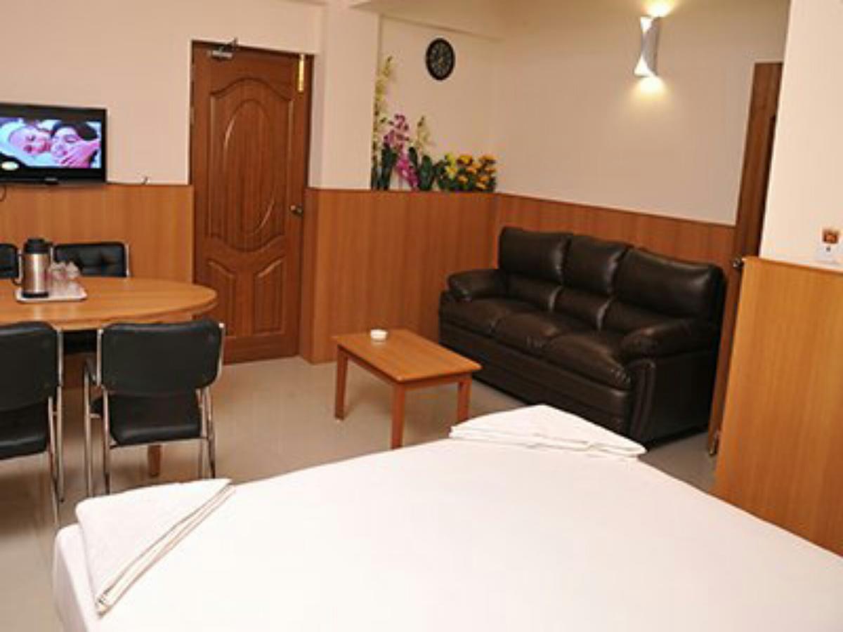 إرود Hotel J Maariot المظهر الخارجي الصورة