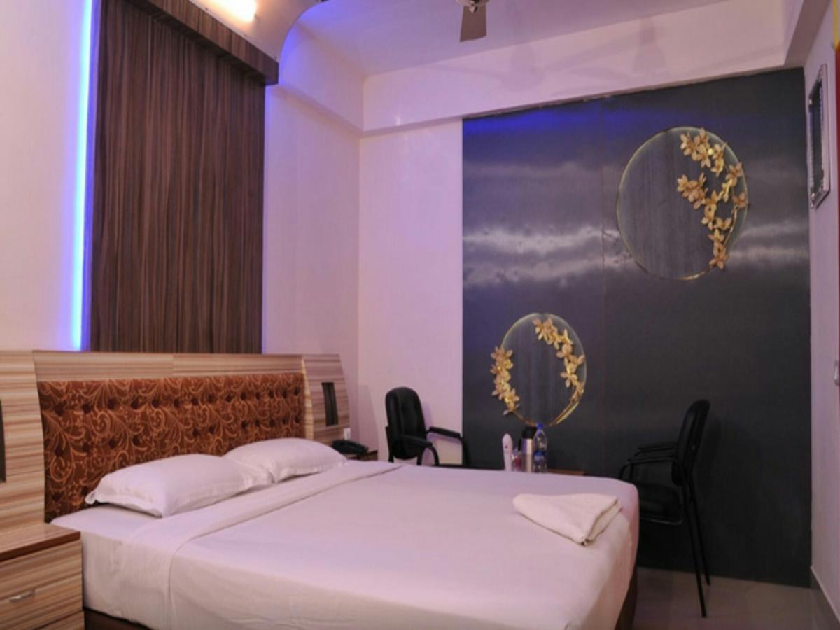 إرود Hotel J Maariot المظهر الخارجي الصورة